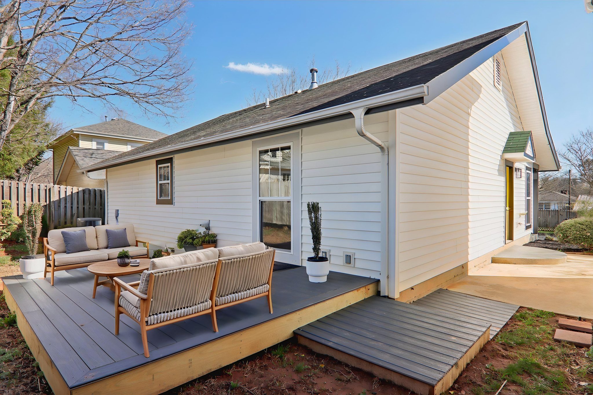 Rosemont Ct-S1303-059 virtually staged.jpeg