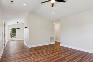 Rosemont Ct-S1303-012.jpg