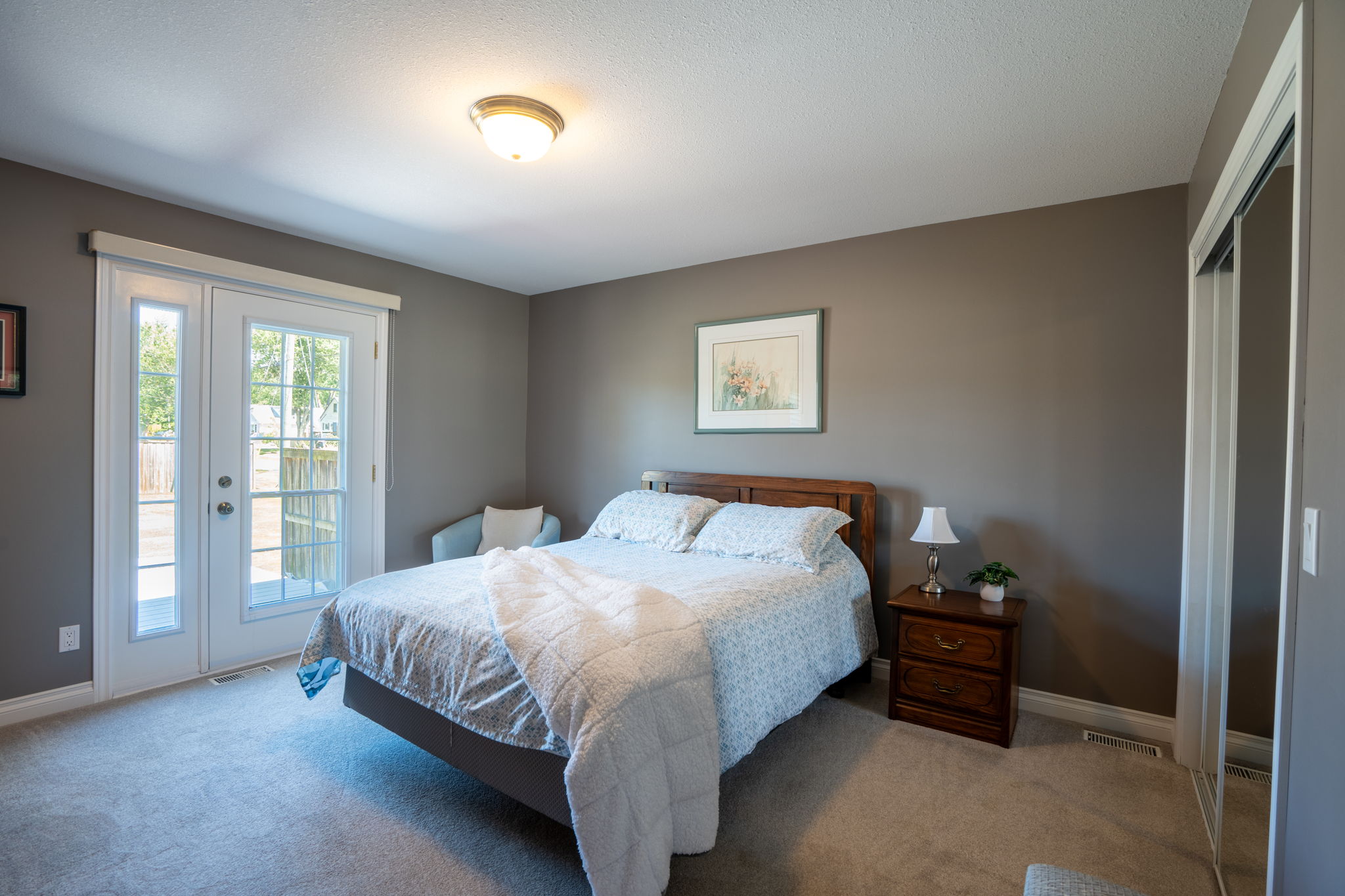 24 S Main St, Thorold-27