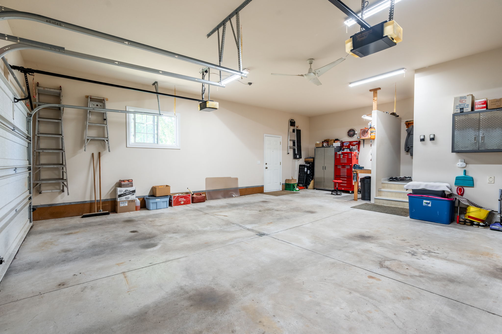 24 S Main St, Thorold-46