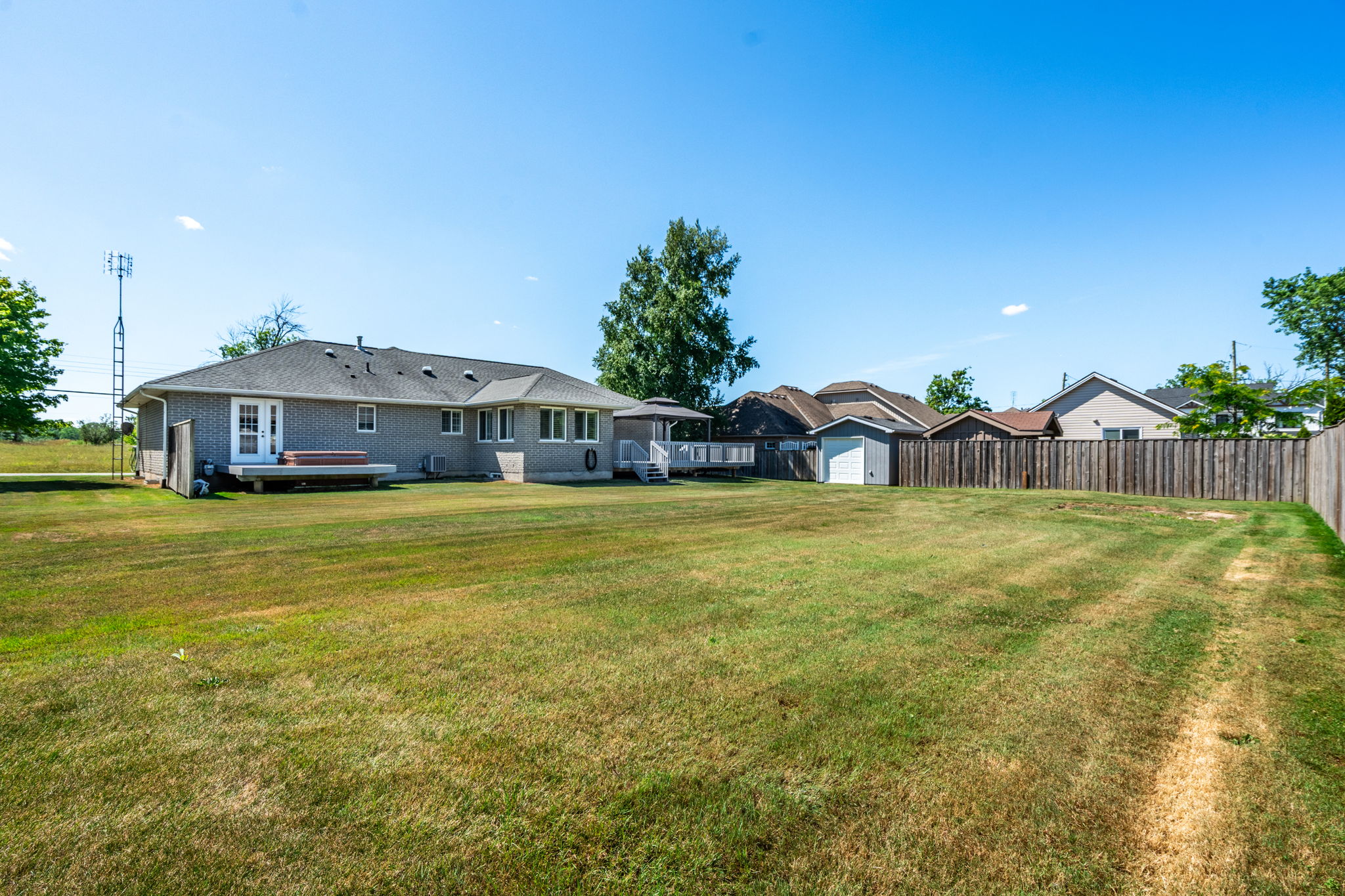 24 S Main St, Thorold-52
