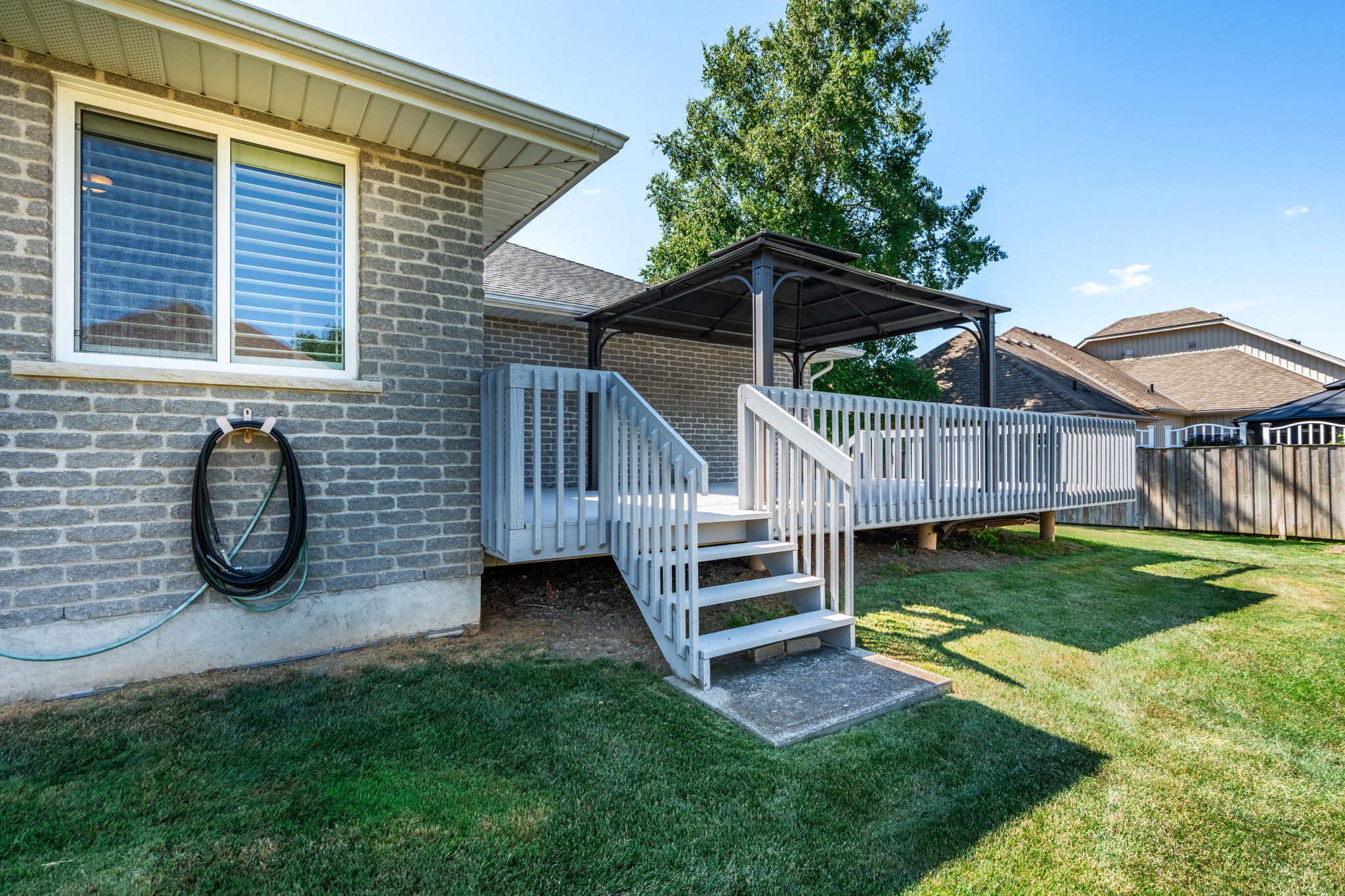 24 S Main St, Thorold-58