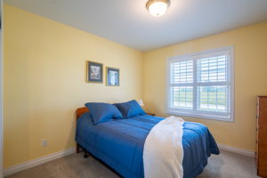24 S Main St, Thorold-25