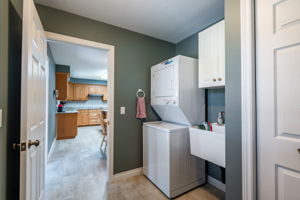 24 S Main St, Thorold-34