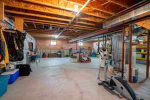 24 S Main St, Thorold-41