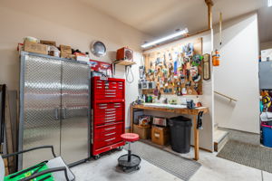 24 S Main St, Thorold-47