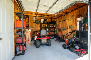 24 S Main St, Thorold-56