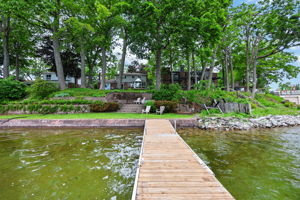  Photo 49