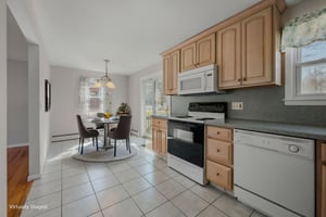 3 Springdale Rd, Waterford-20 virtually staged.jpeg