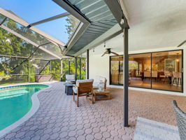  Photo 64