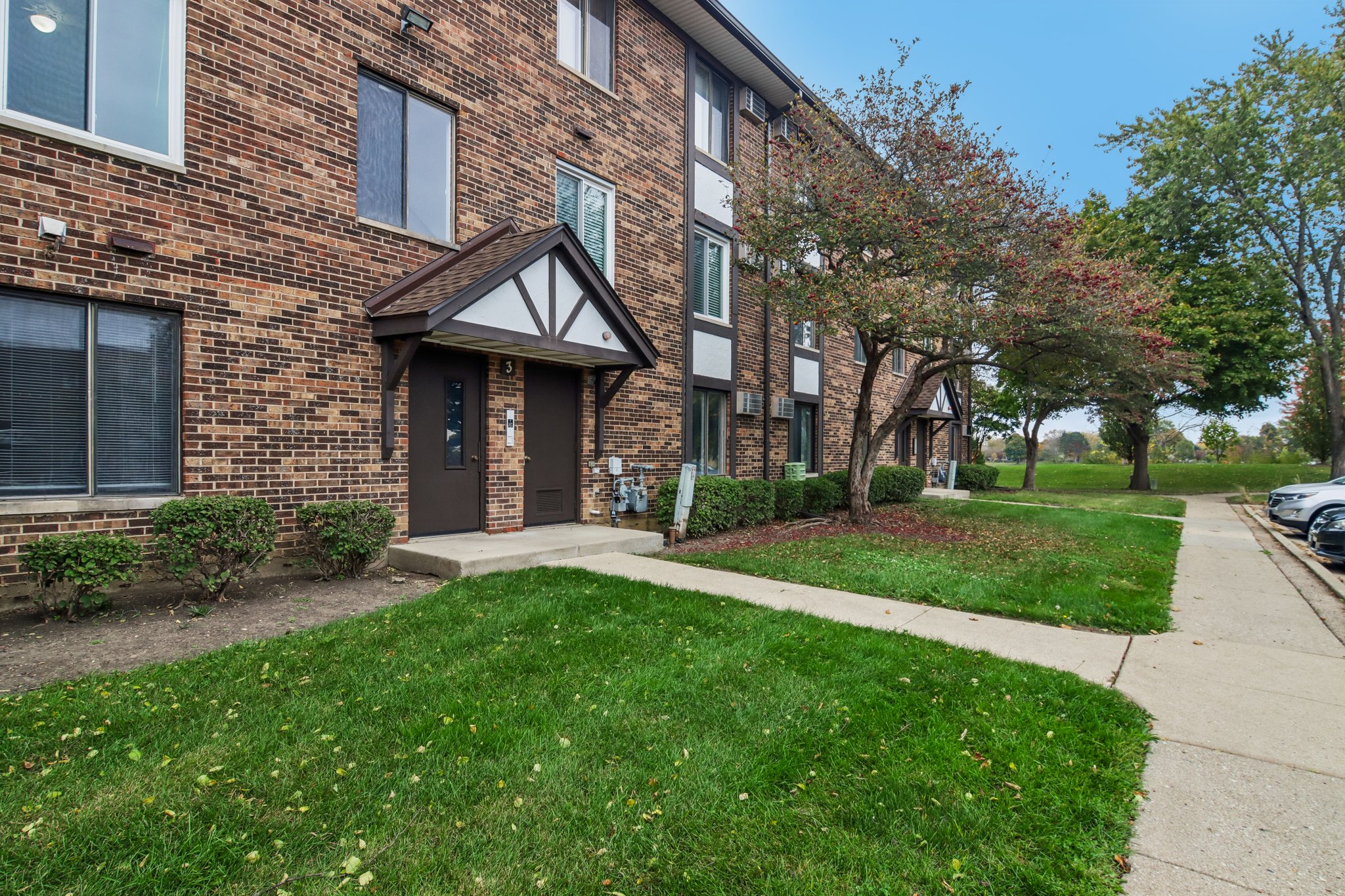 Timber Ln-S3010-005.jpg