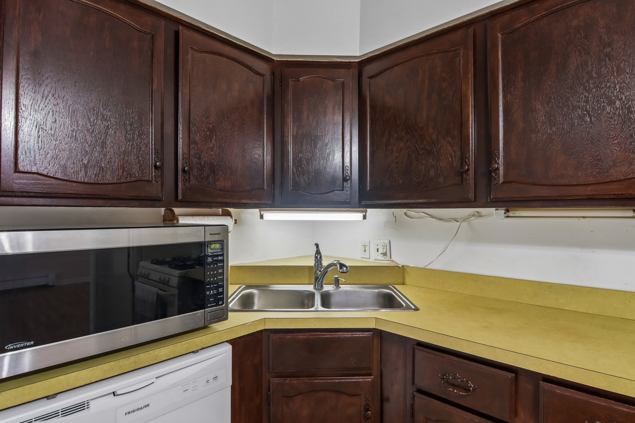 Timber Ln-S3010-019.jpg