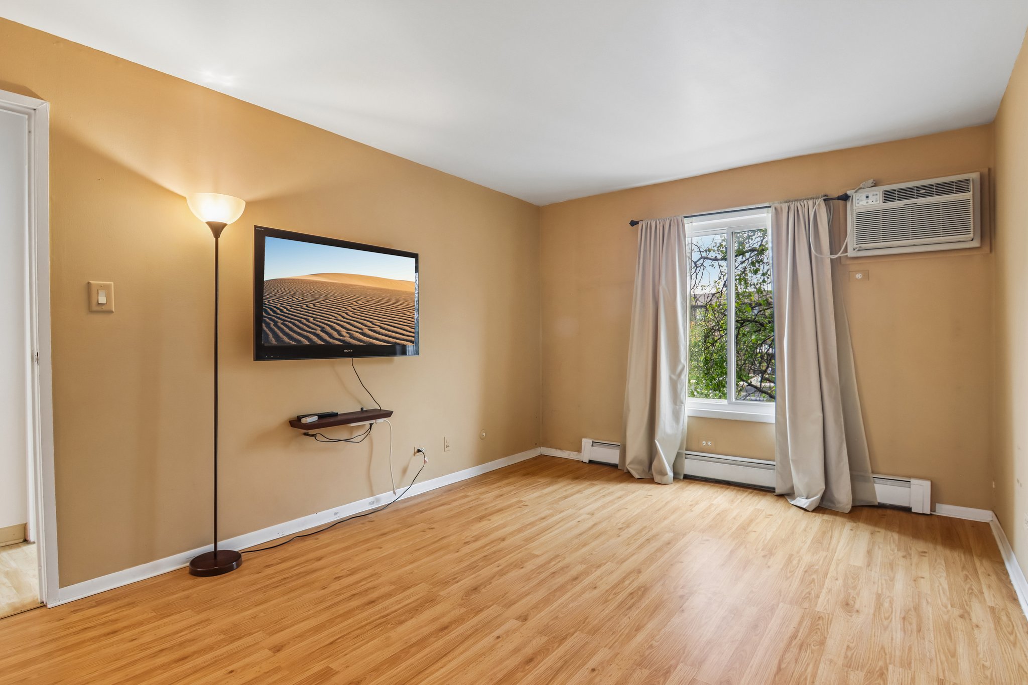 Timber Ln-S3010-027.jpg