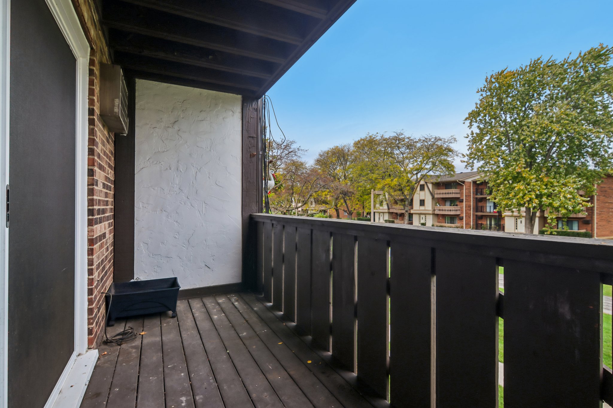 Timber Ln-S3010-029.jpg