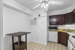 Timber Ln-S3010-017.jpg