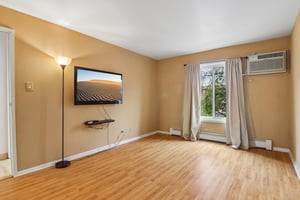 Timber Ln-S3010-027.jpg