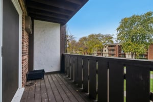 Timber Ln-S3010-029.jpg