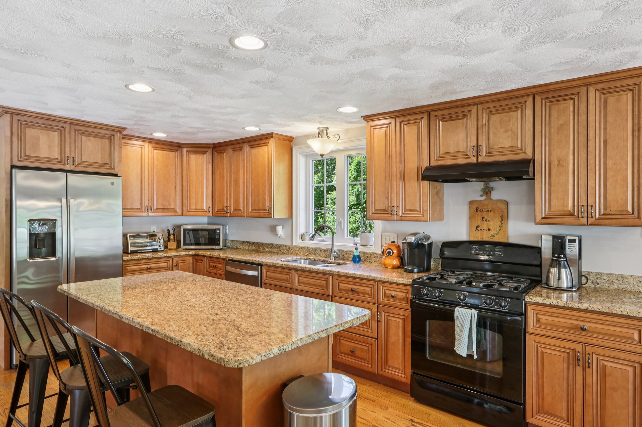 Trophy Ave-0306-024.jpg