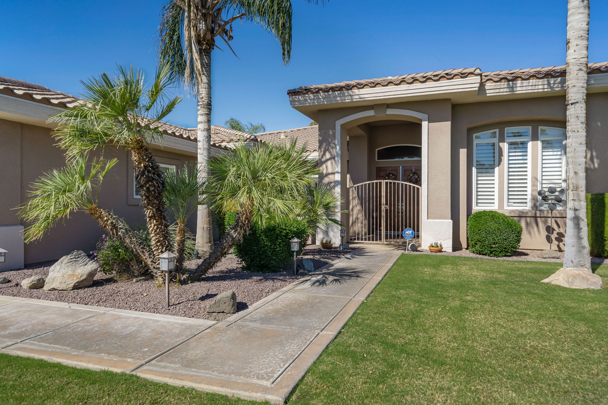  3 University Cir, Rancho Mirage, CA 92270, US Photo 10