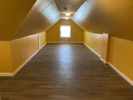  Photo 37