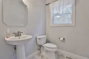  Photo 40