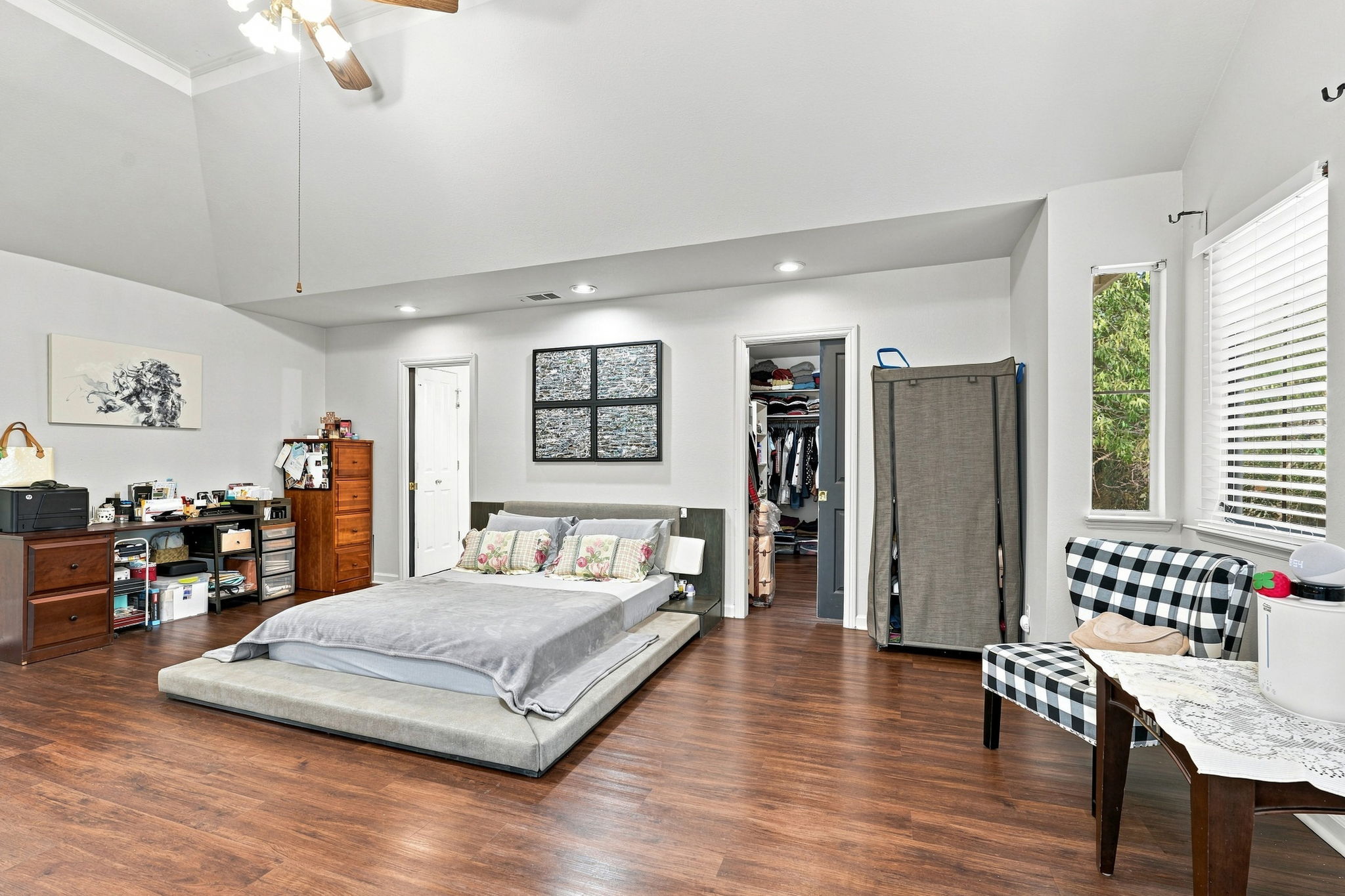 037_F8_3 Wildwood Pl
