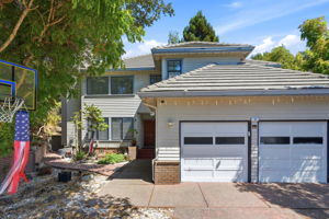 001_F8_3 Wildwood Pl