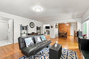 009_F8_3 Wildwood Pl