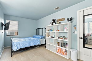 034_F8_3 Wildwood Pl