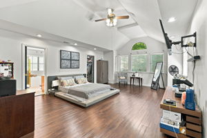 036_F8_3 Wildwood Pl