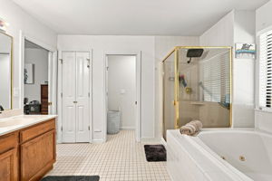 043_F8_3 Wildwood Pl