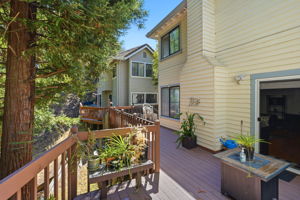 051_F8_3 Wildwood Pl
