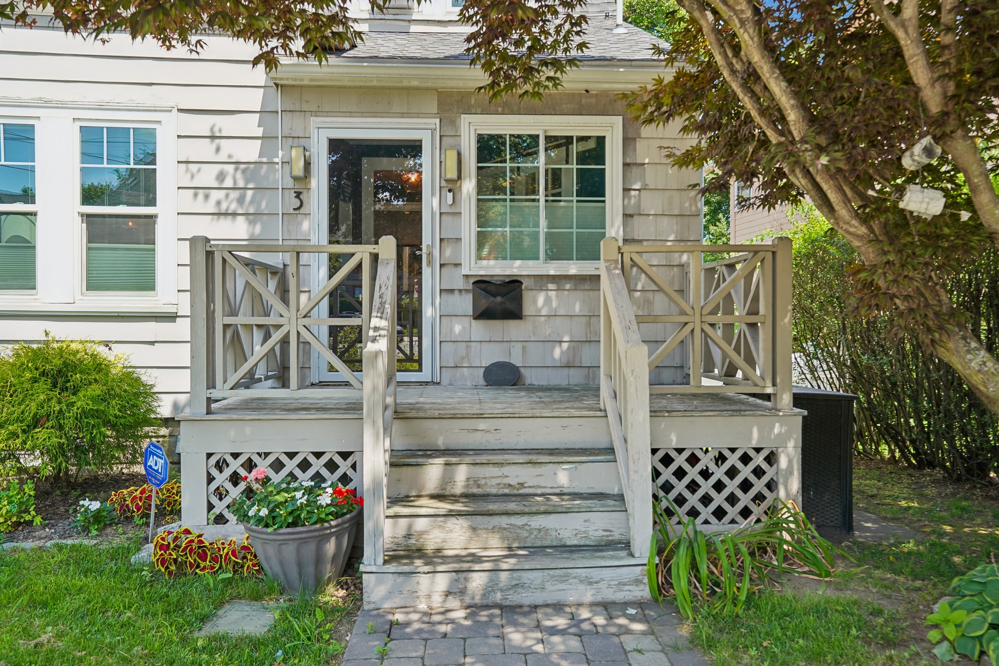 Woburn St-S1308-006.jpg