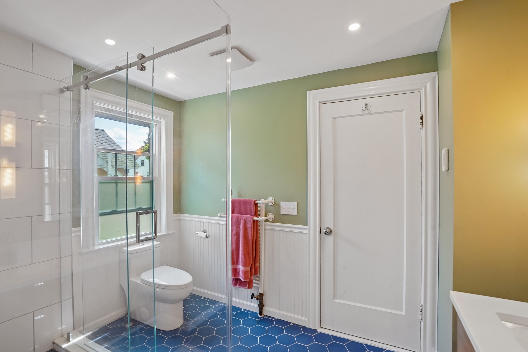 Woburn St-S1308-029.jpg