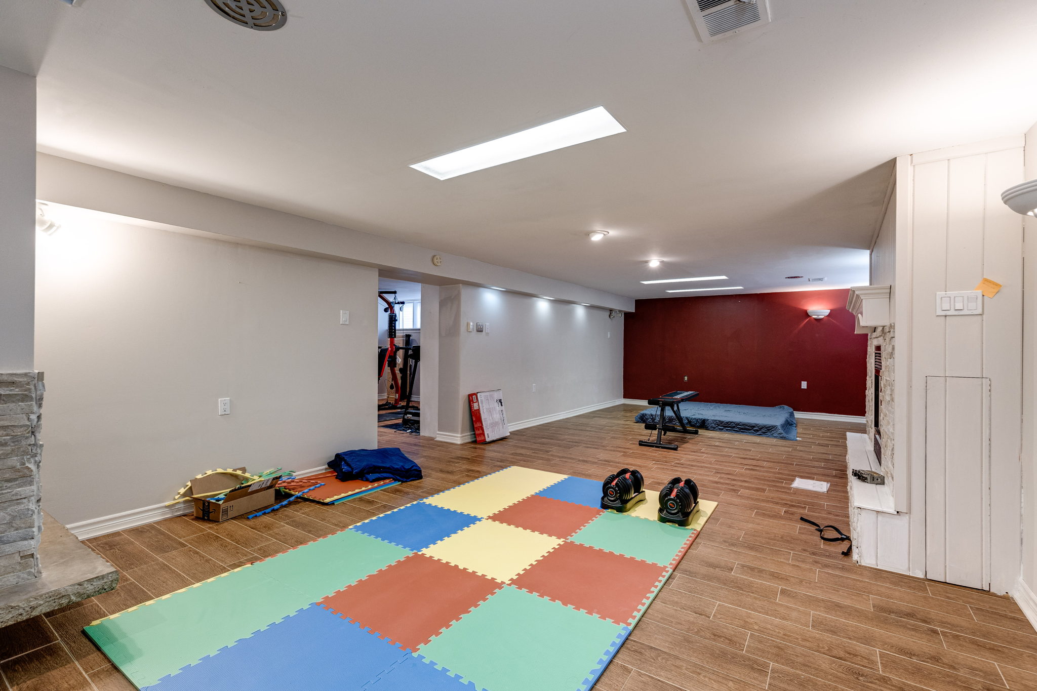 Toronto property showcase — delivered property photograph 24