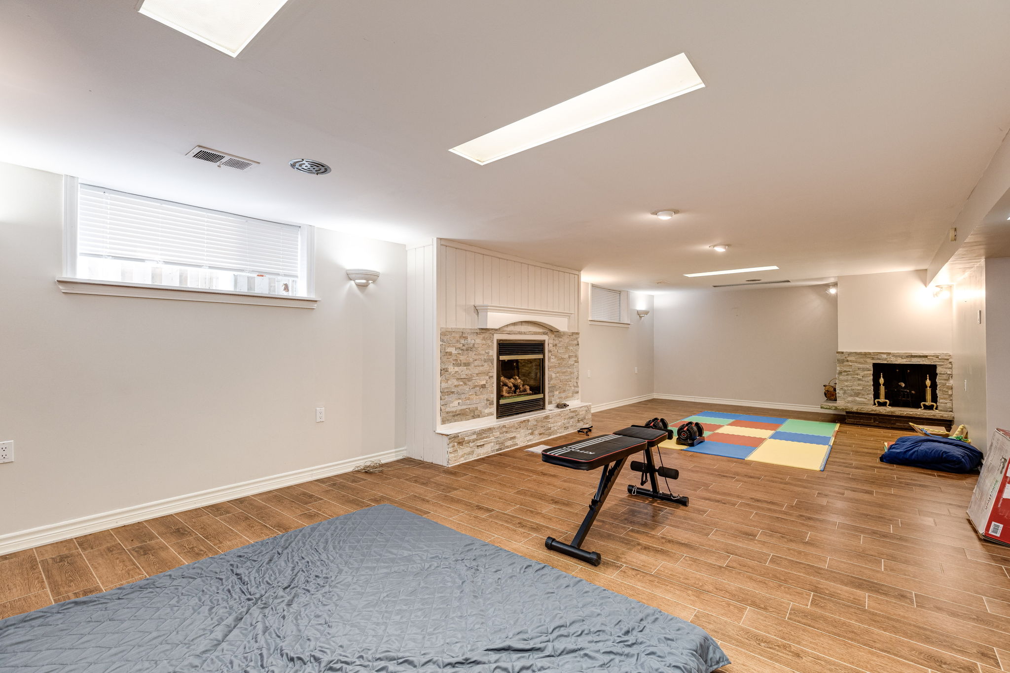 Toronto property showcase — delivered property photograph 25