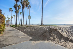 30 24th Street-27