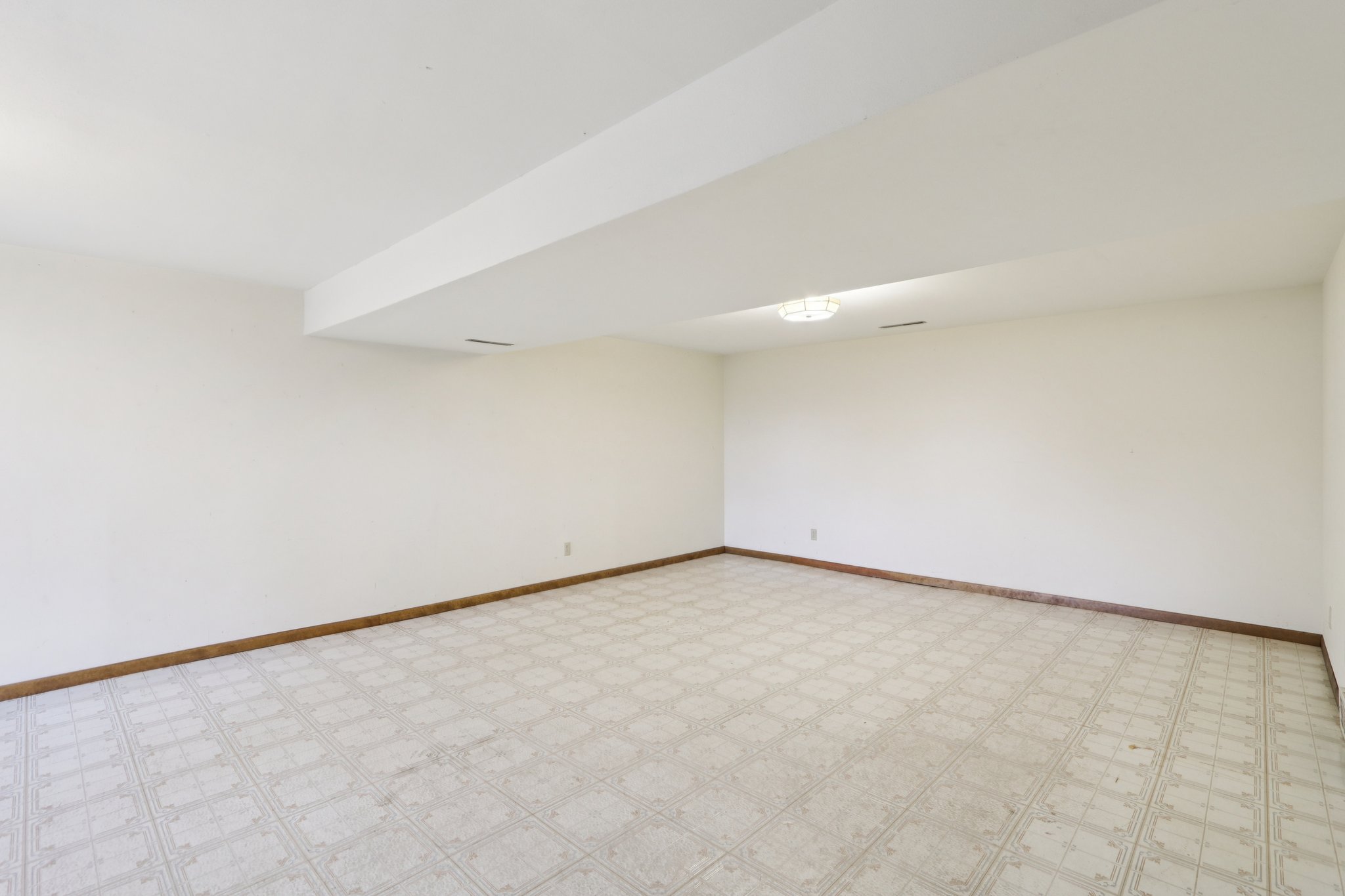 Appleby Cir-S0704-012.jpg