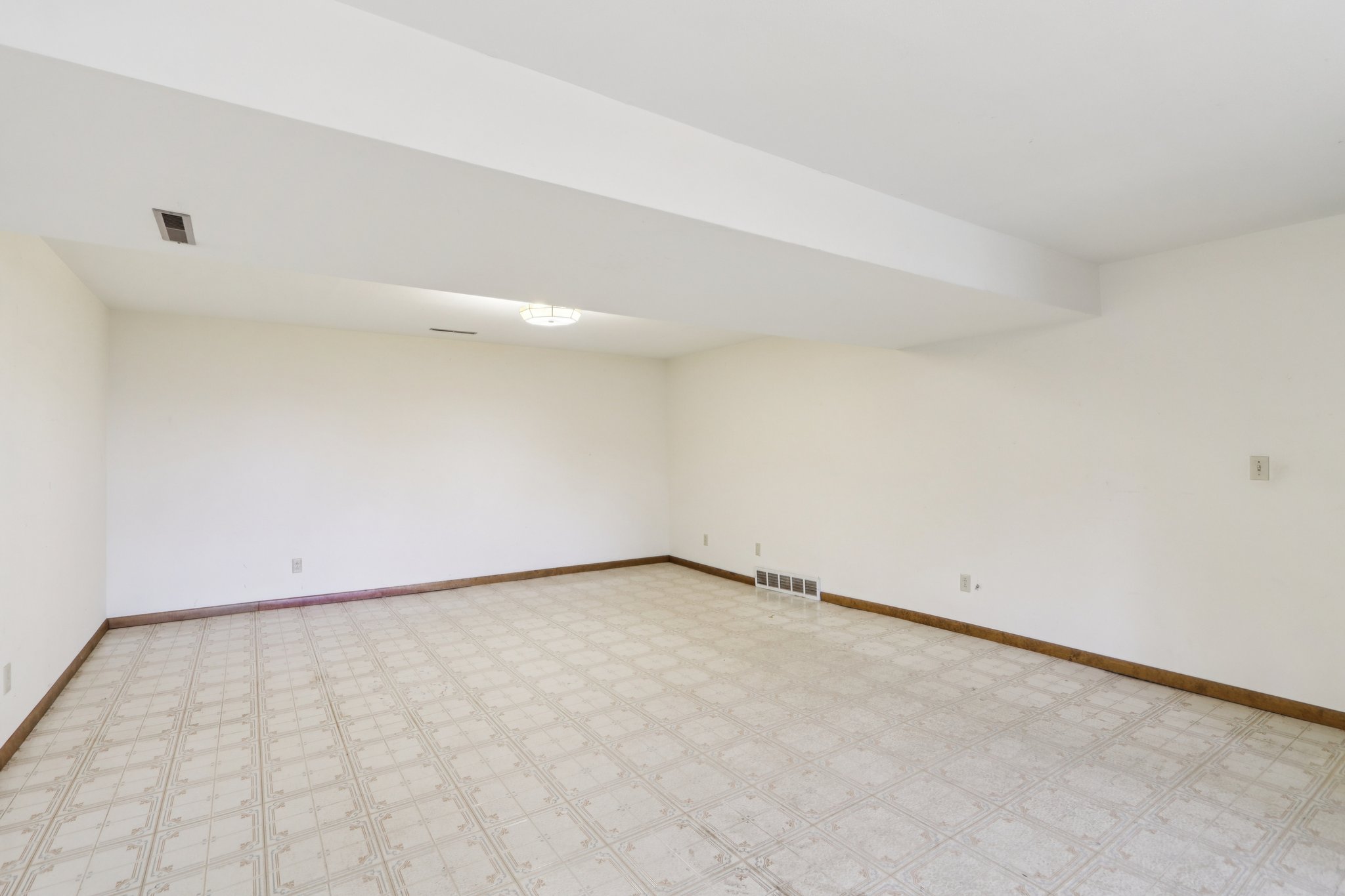 Appleby Cir-S0704-013.jpg