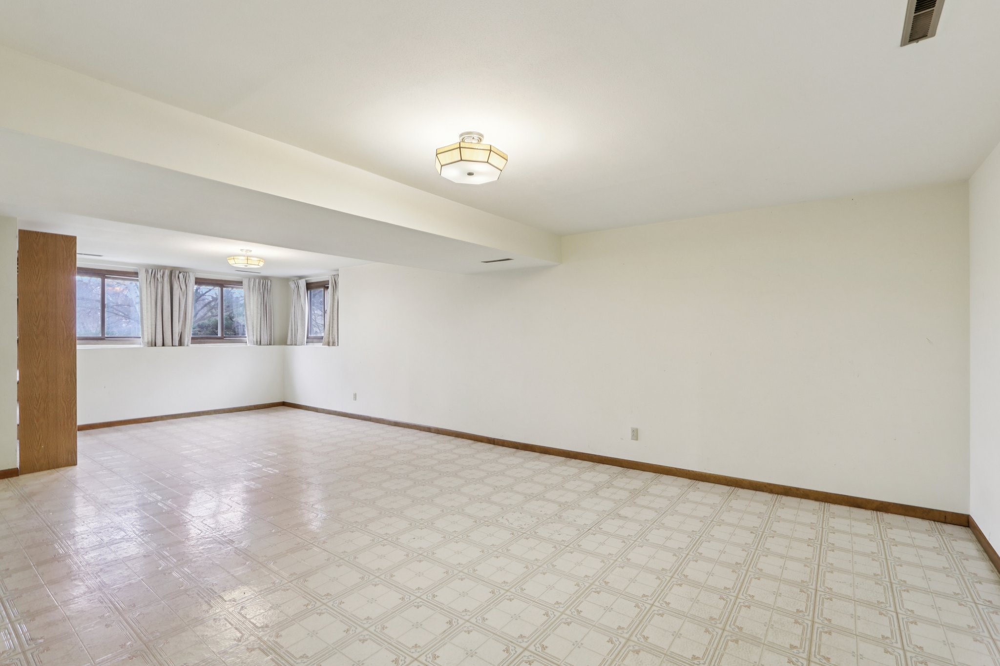 Appleby Cir-S0704-014.jpg