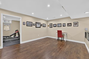  Photo 46