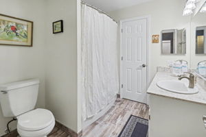  Photo 39