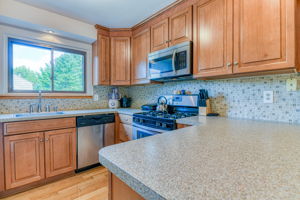  30 Chestnut Ct, High Bridge, NJ 08829, US Photo 5