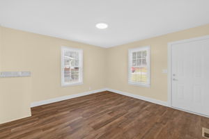 30 Circle Dr-6