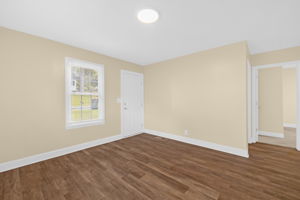 30 Circle Dr-7