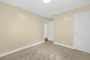 30 Circle Dr-20