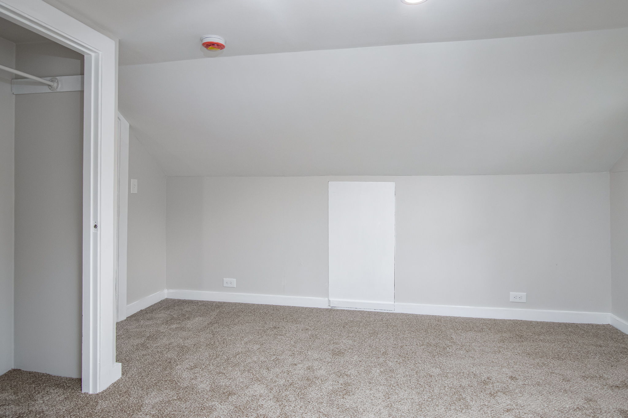 Bedroom2-4