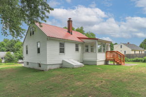 ExteriorRear-1