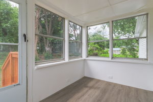 ThreeSeasonPorch-2