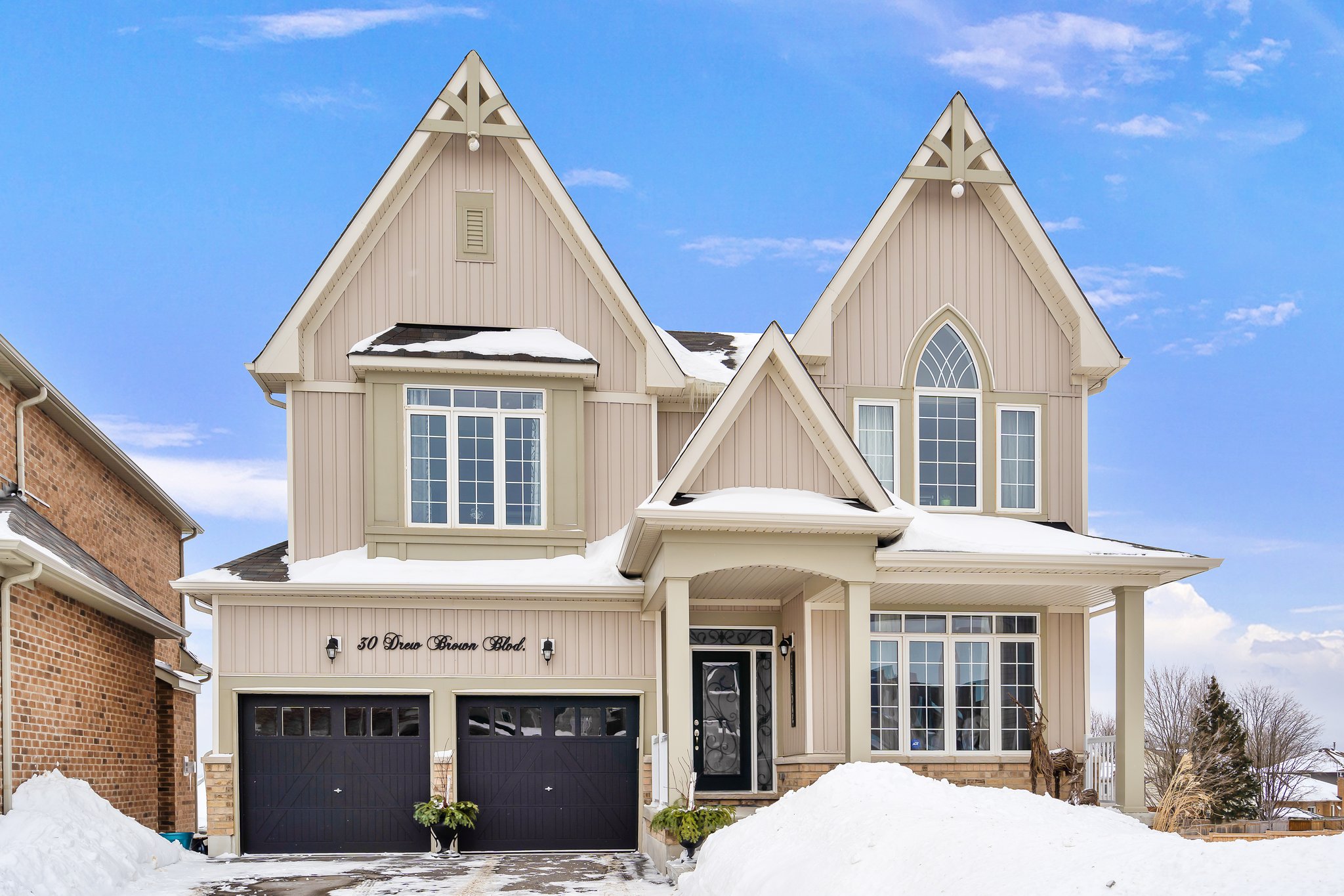 30 Drew Brown Blvd, Orangeville, ON  L9W 6Z4, CA